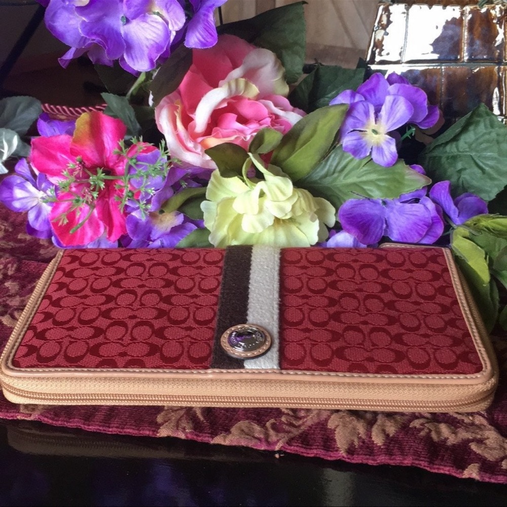 Coach wallet - Picture 4 of 10